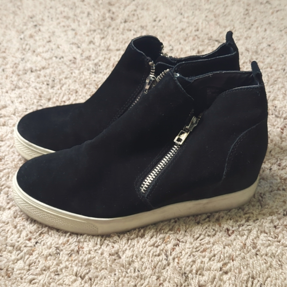 Steve Madden Wedgie Sneaker